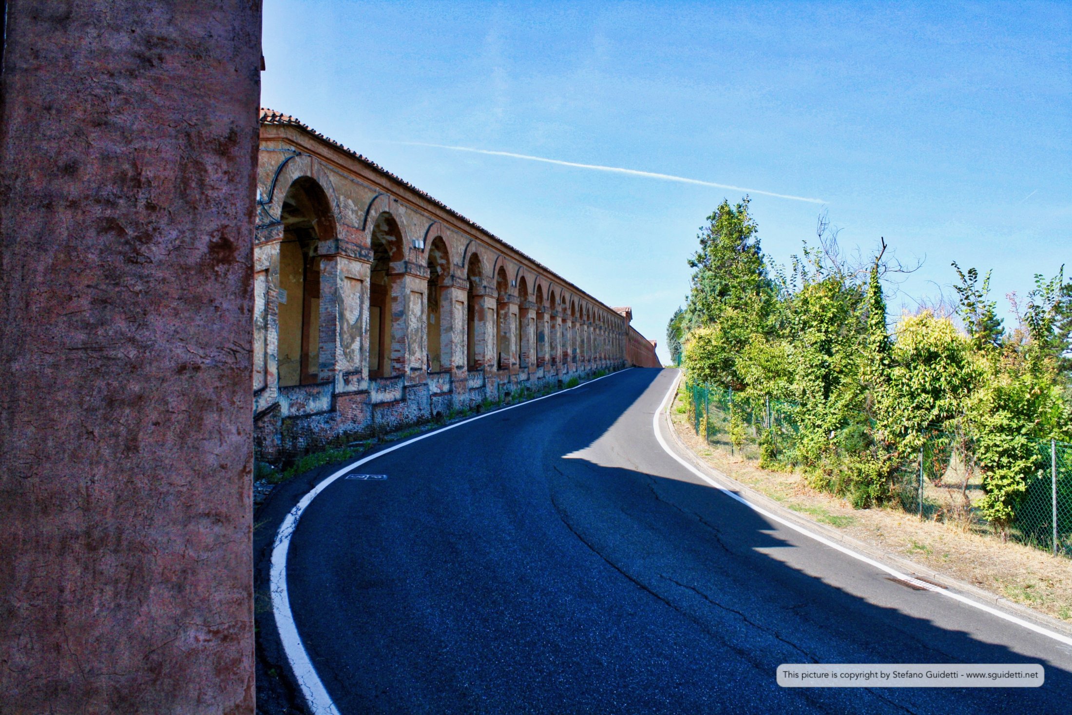 Portico Santuario Madonna di San Luca